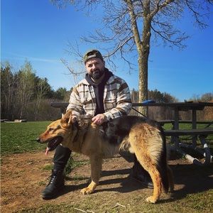 Meet your Posher, Moayad